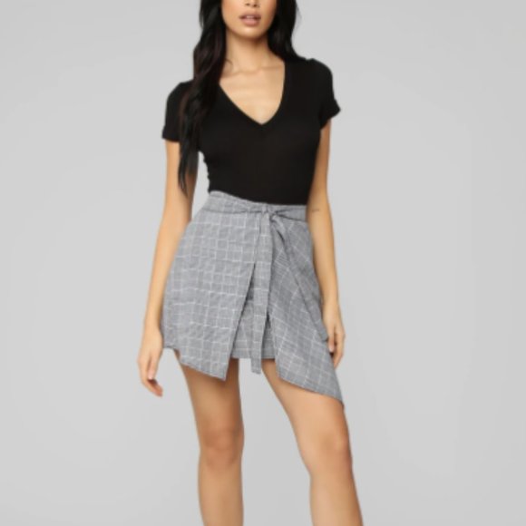 FashionNova Forget Me Knot Plaid Skirt - Picture 2 of 3